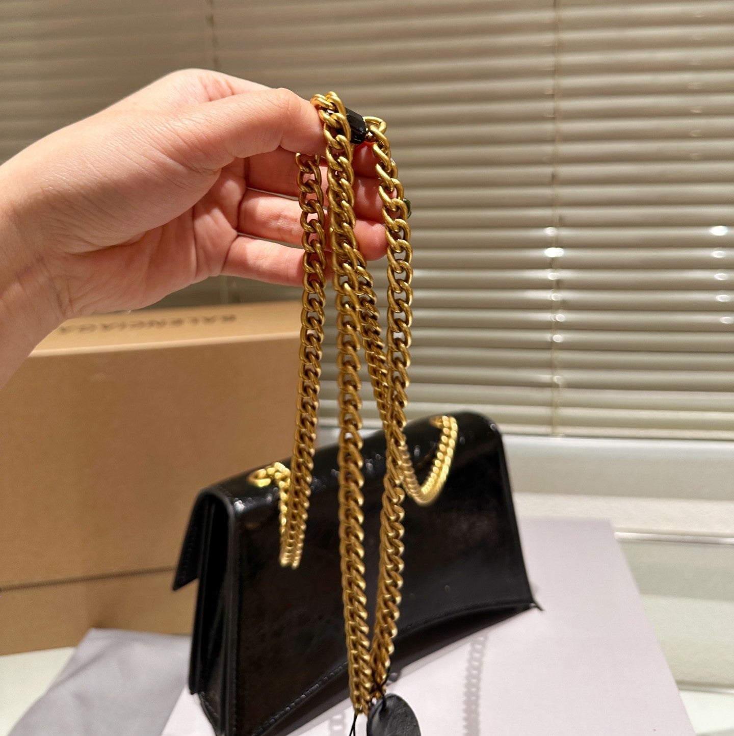 Balenciaga BB CRUSH double chain quilting Bag