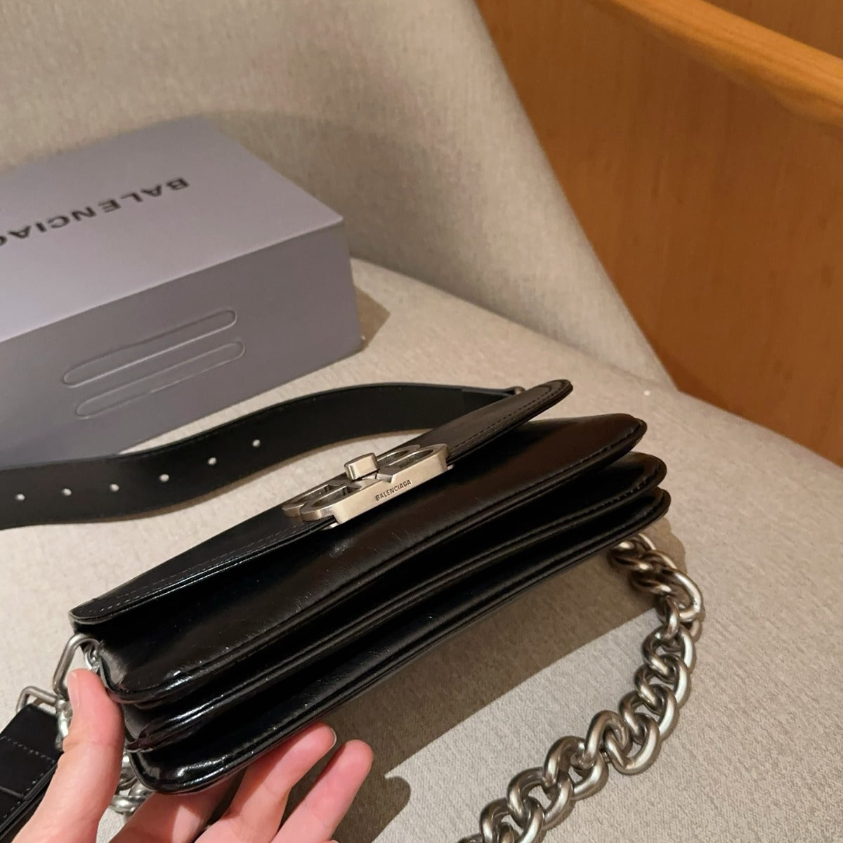 Balenciaga BB Soft Flap Bag 23×14×4cm