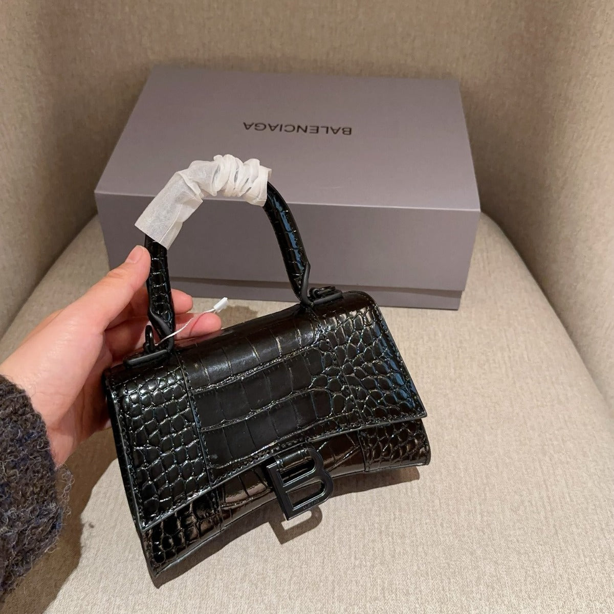 Balenciaga BB Hourglass Bag 19×13×7cm