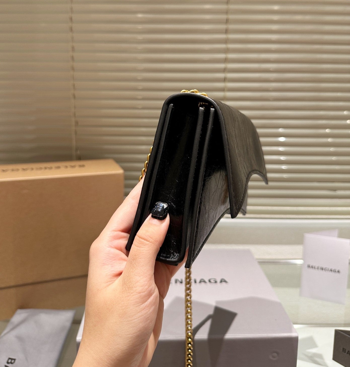 Balenciaga BB CRUSH double chain quilting Bag